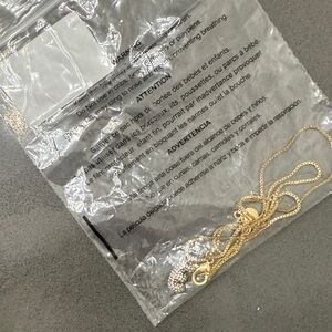 Bauble Bar E Necklace